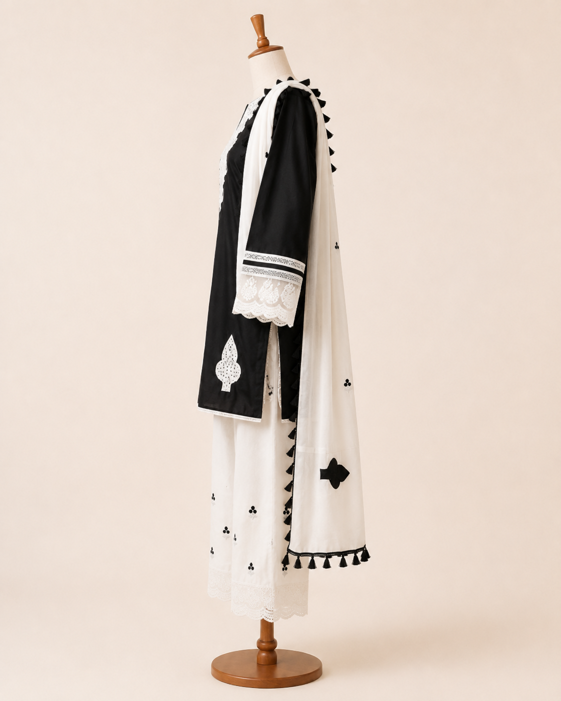 Black & White Embroidered Kurta Palazzo Set with Dupatta - Image 4