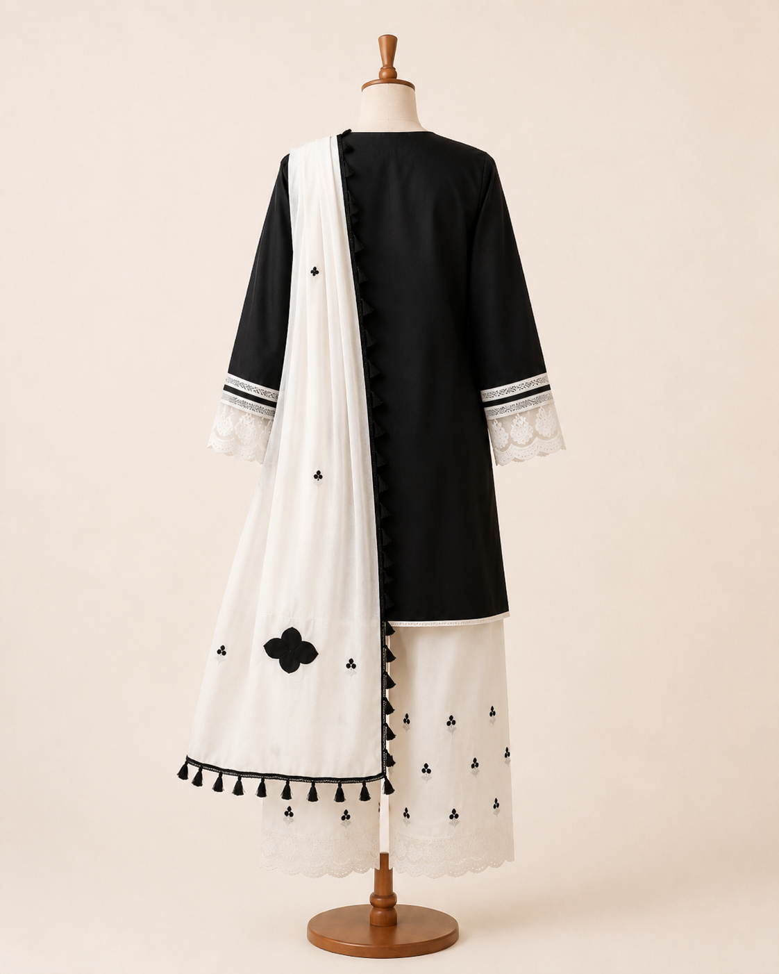 Black & White Embroidered Kurta Palazzo Set with Dupatta - Image 5