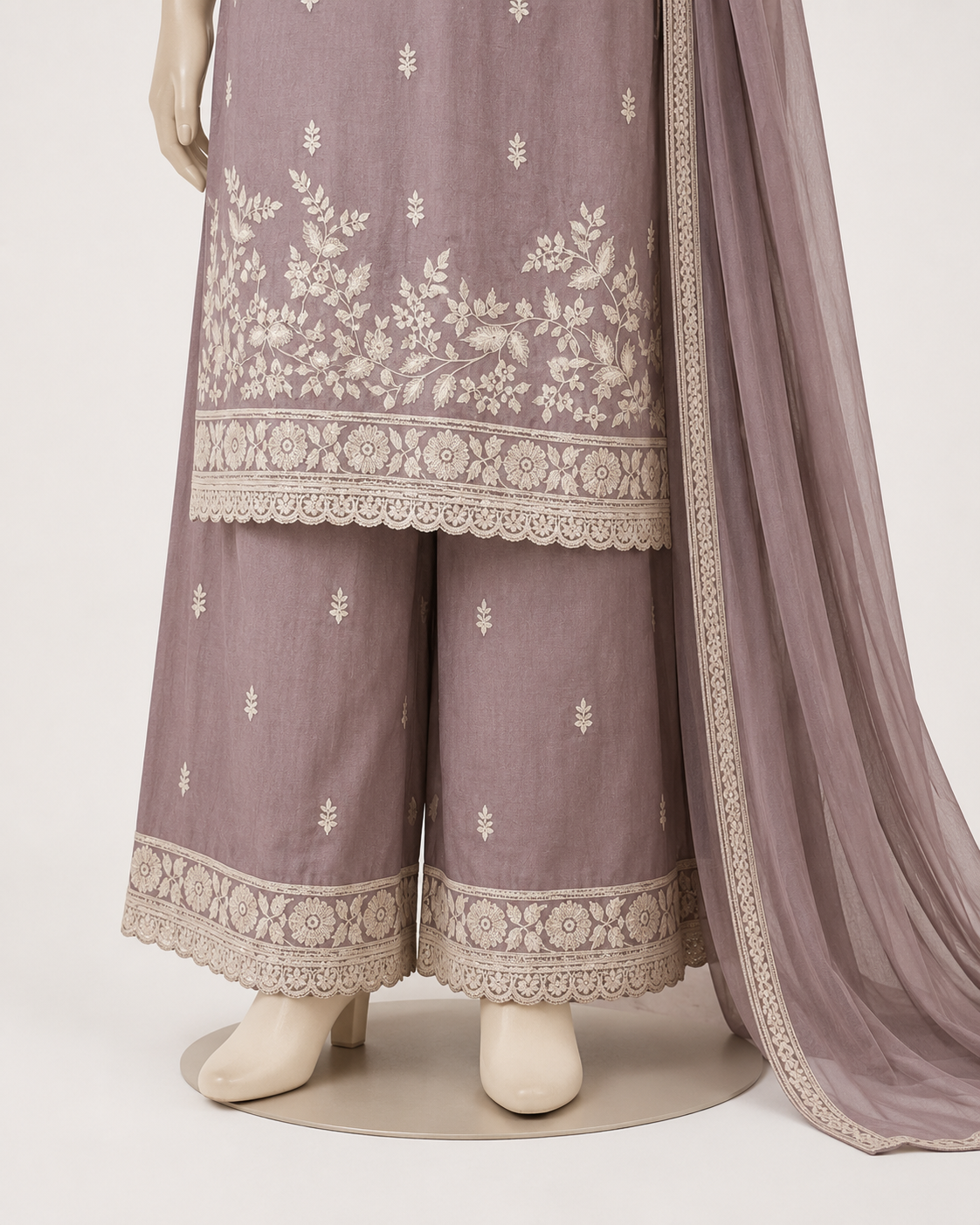 Mauve Embroidered Kurta Palazzo Set with Dupatta - Image 6