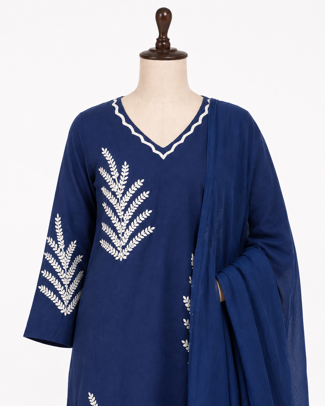 Elegant Navy Blue Embroidered Cotton Kurta Set with Dupatta - Image 5