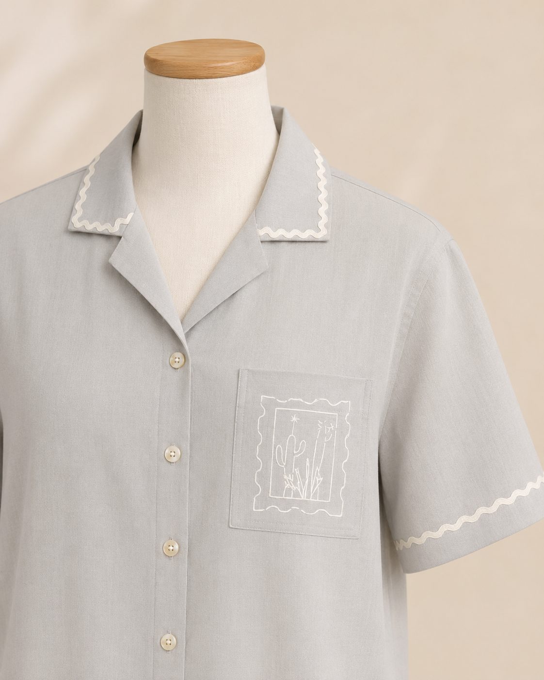 Elegant Light Grey Cotton Shirt - Image 5